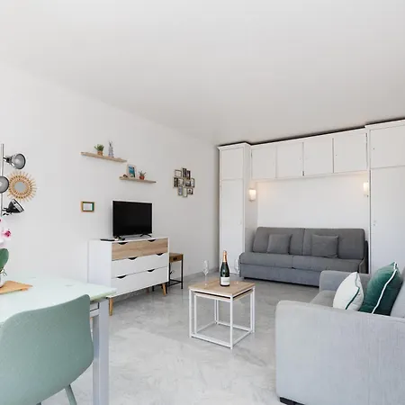 Montfleury Yourhosthelper Apartman